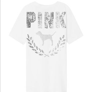 Vs pink Campus Tee